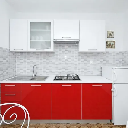 House Olive Tree בית נופש טקון