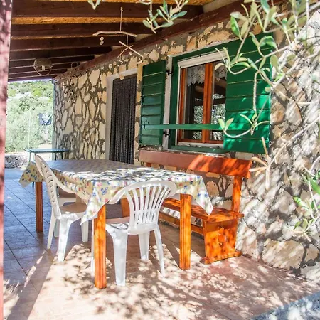 Nyaraló House Olive Tree Tkon